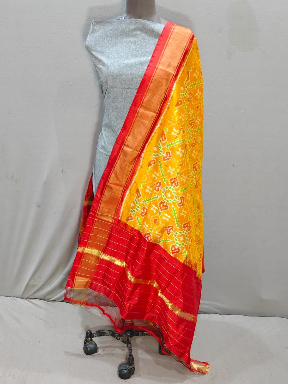 Ikkat Pure Silk Dupatta