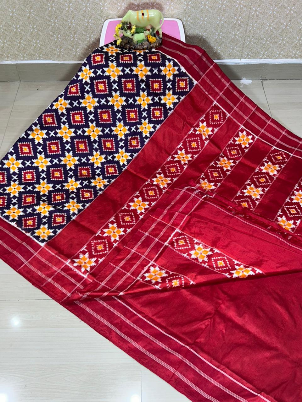 Double Ikkat Teliarumal Pure Silk Saree