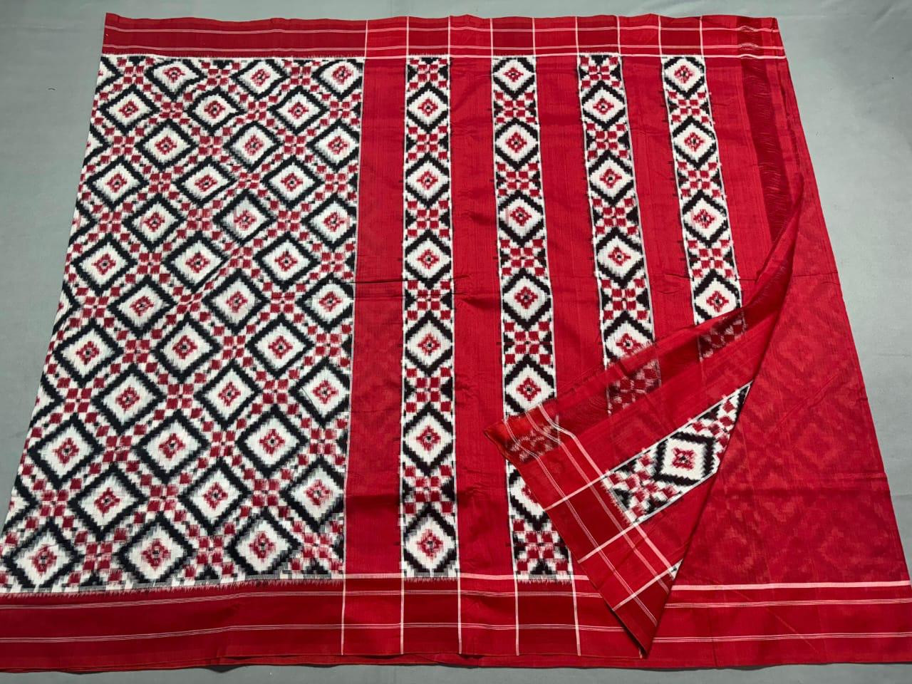 Teliya Rumal Mesrised Cotton Saree