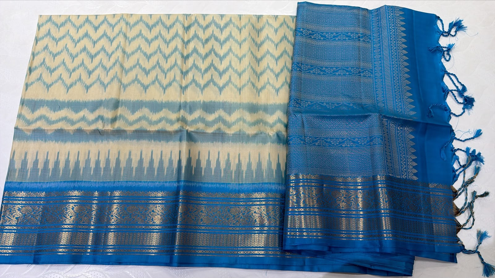 Ikkat Kanchi Border Pure Silk Saree