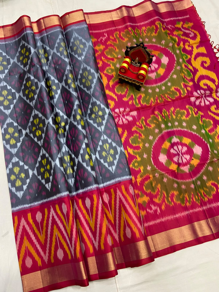 Image of Pochampally Double Warp Saree