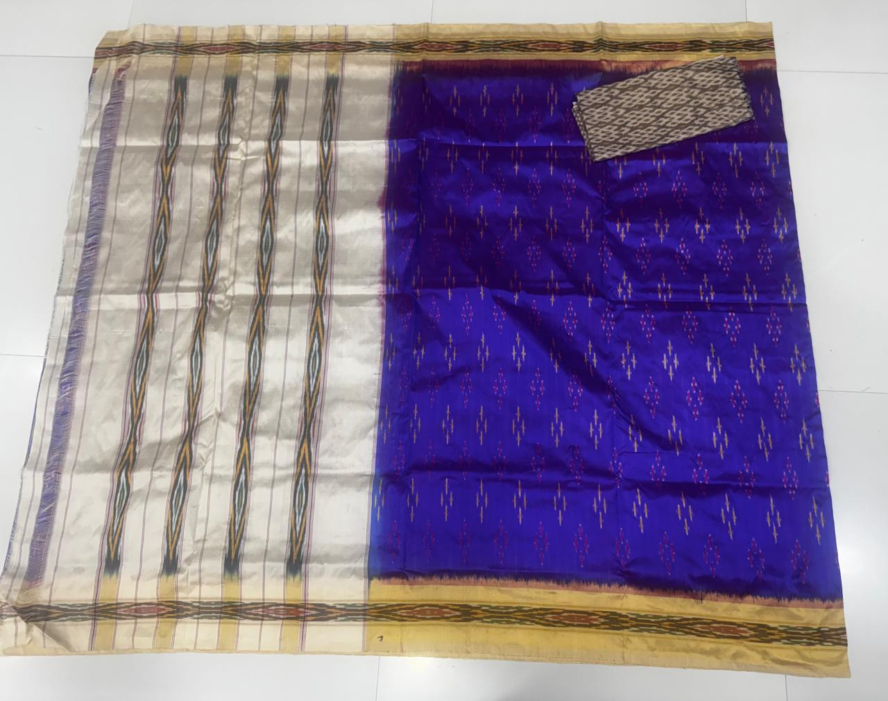 Traditional Ikkat Pure Silk Saree