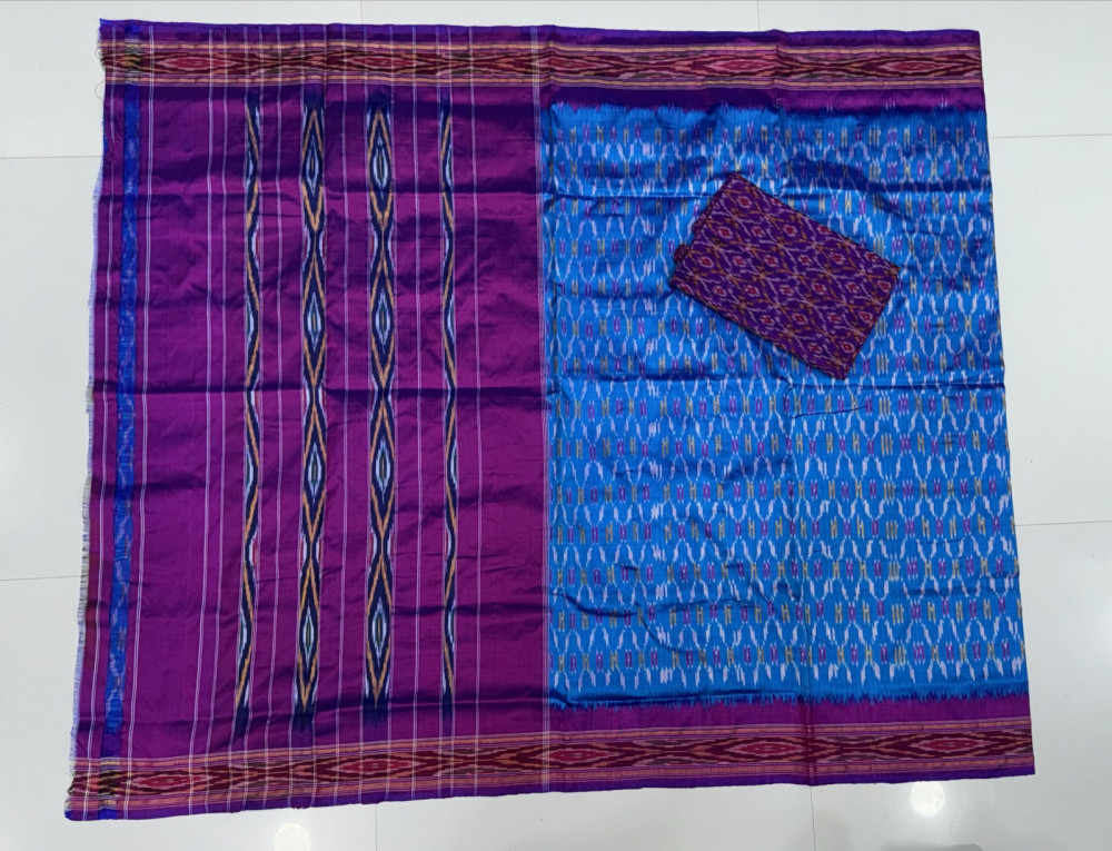 Image of Traditional Ikkat Pure Silk Saree