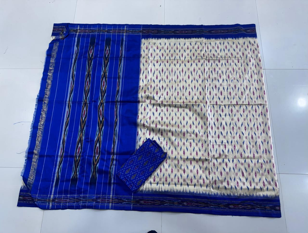 Traditional Ikkat Pure Silk Saree