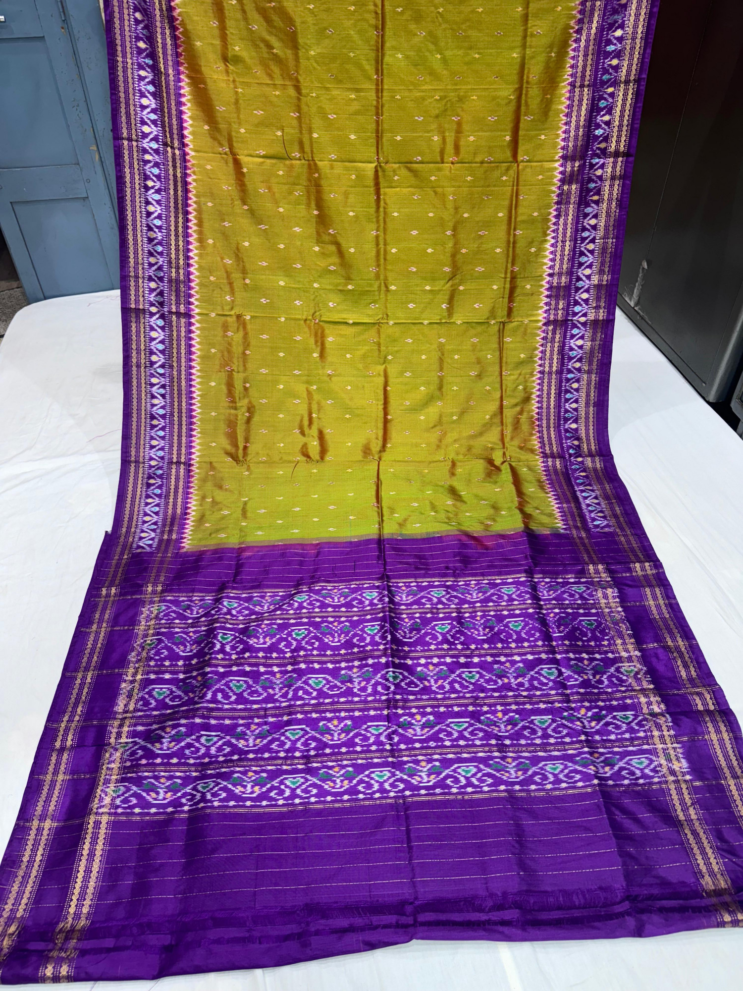 Pochampally Ikkat Pure Silk Saree