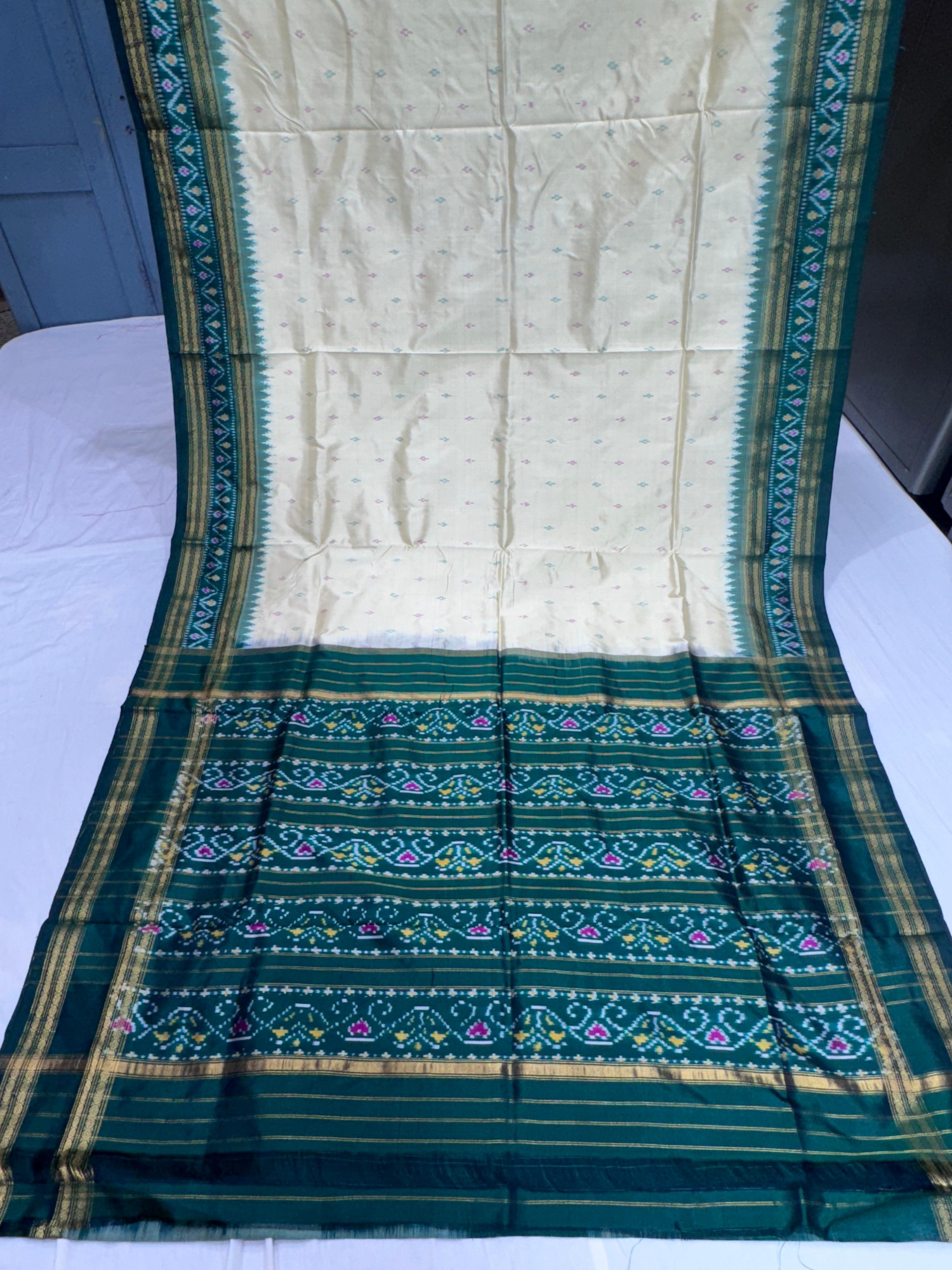 Pochampally Ikkat Pure Silk Saree