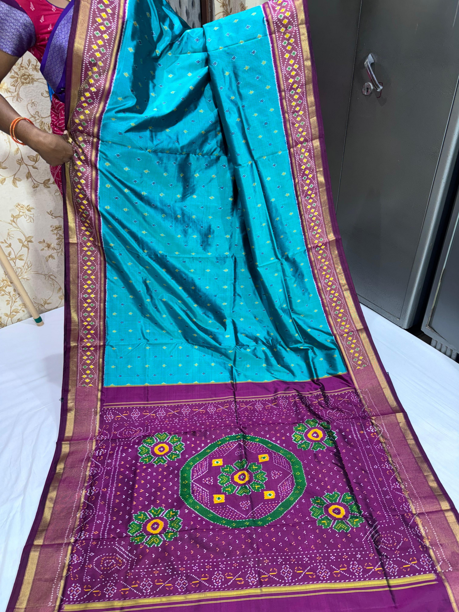 Pochampally Ikkat Pure Silk Saree