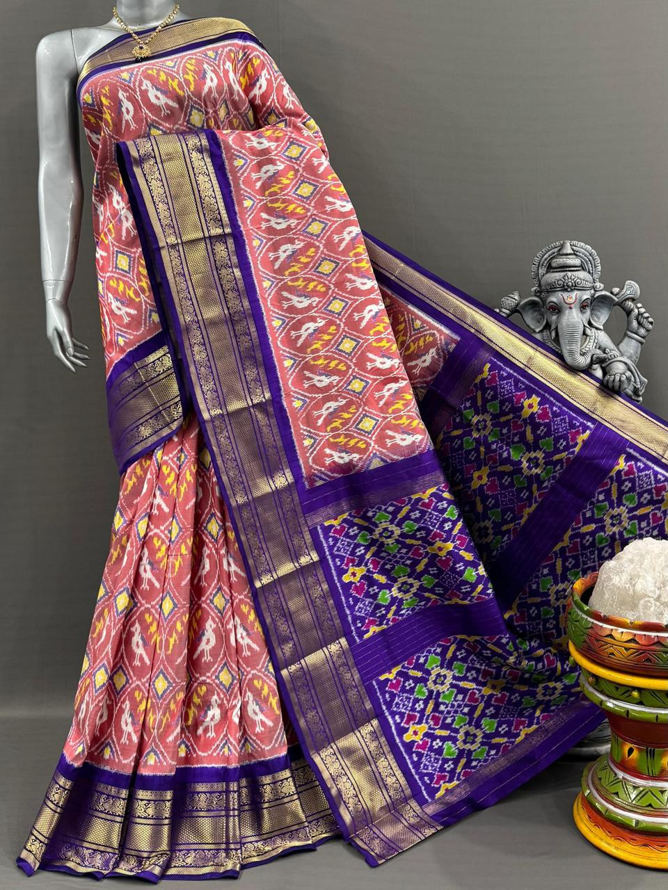 Pochampally Ikkat Pure Silk Kanchi Border Saree