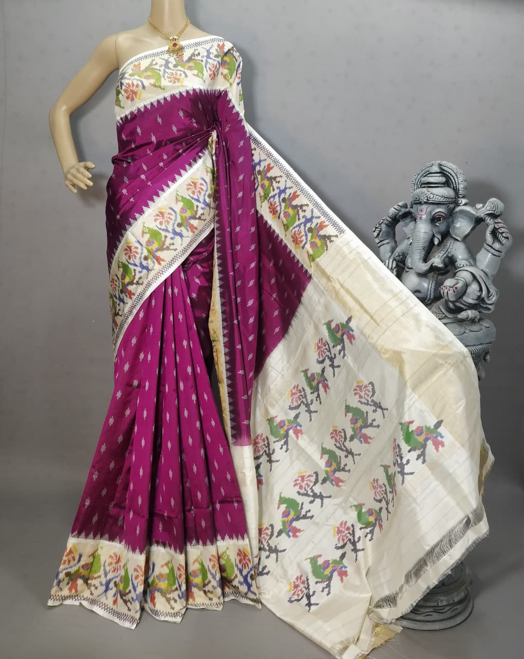 Pochampally Ikkat Pure Silk Saree