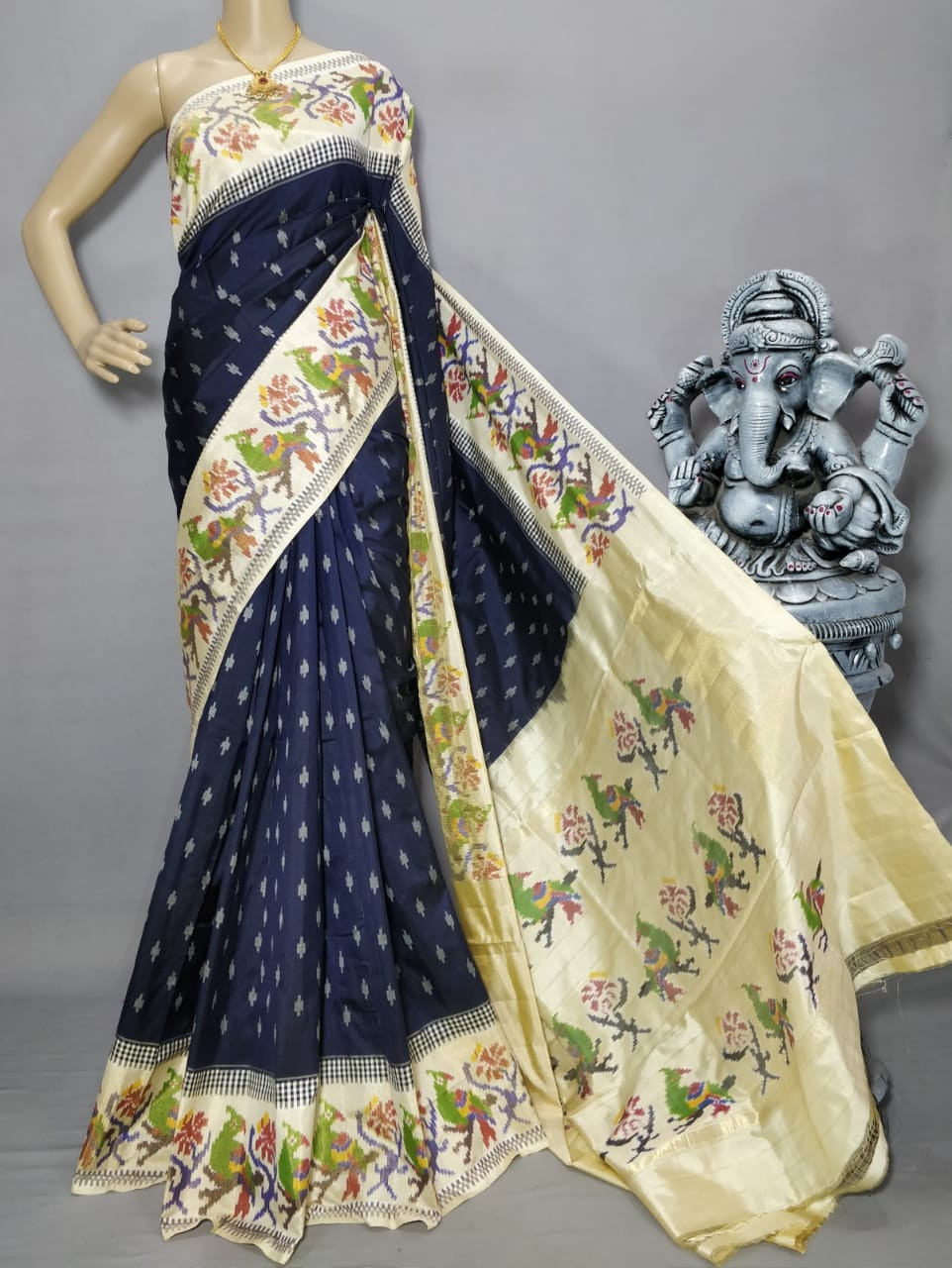 Pochampally Ikkat Pure Silk Saree