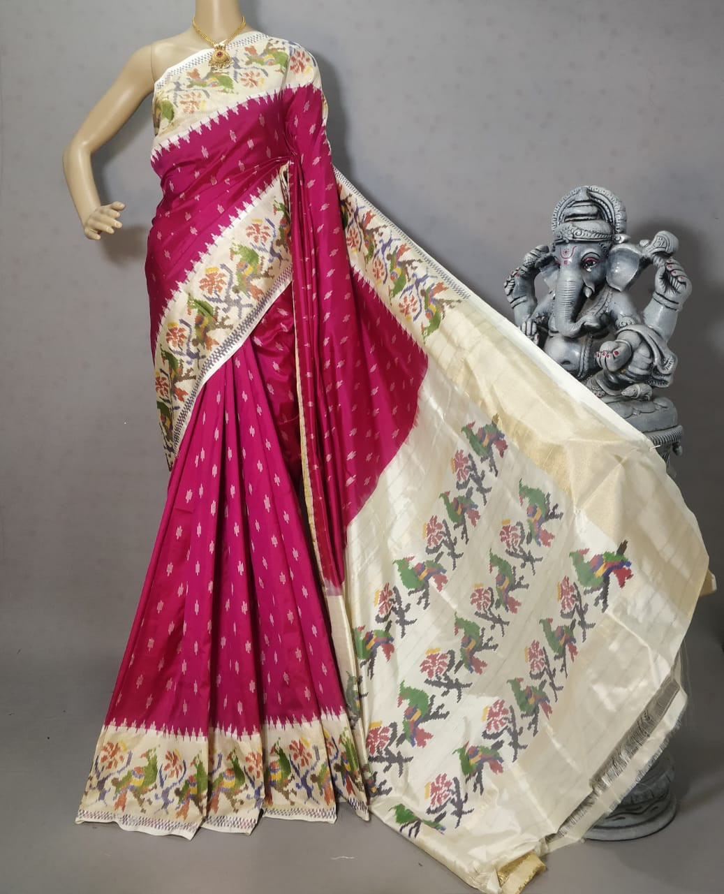 Pochampally Ikkat Pure Silk Saree
