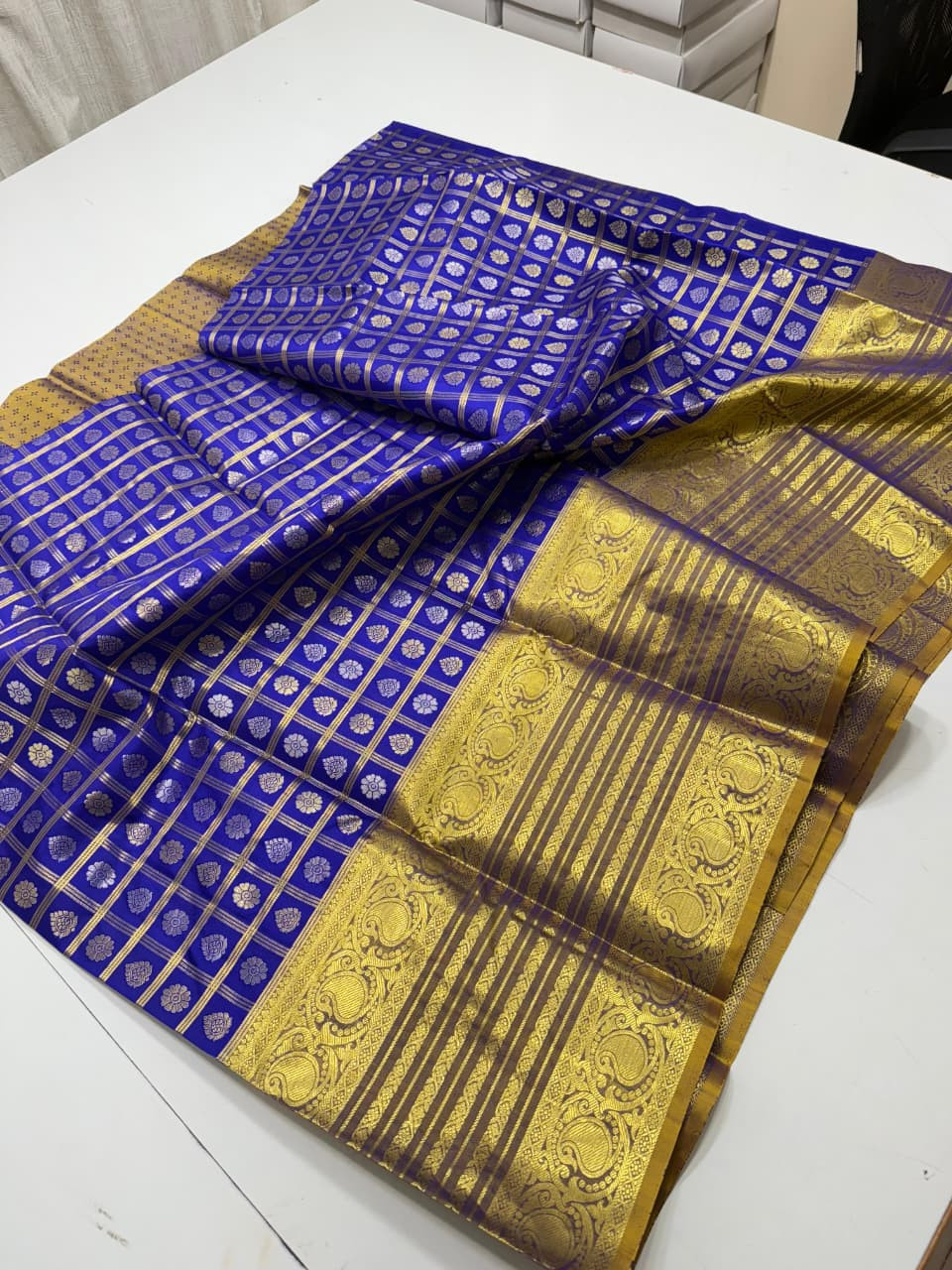 Kanchipuram Medium Size Lehenga