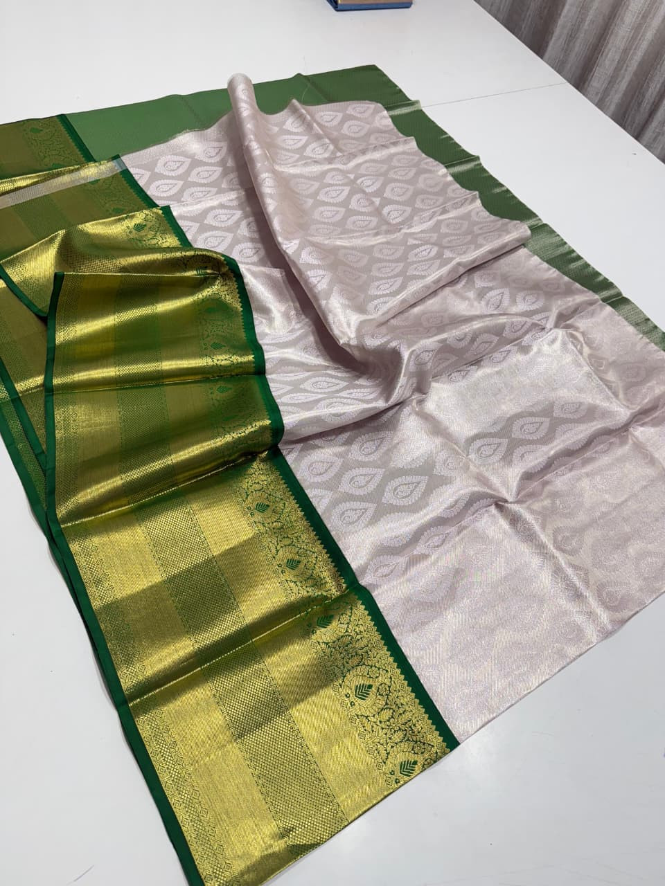 Kanchipuram Medium Size Lehenga