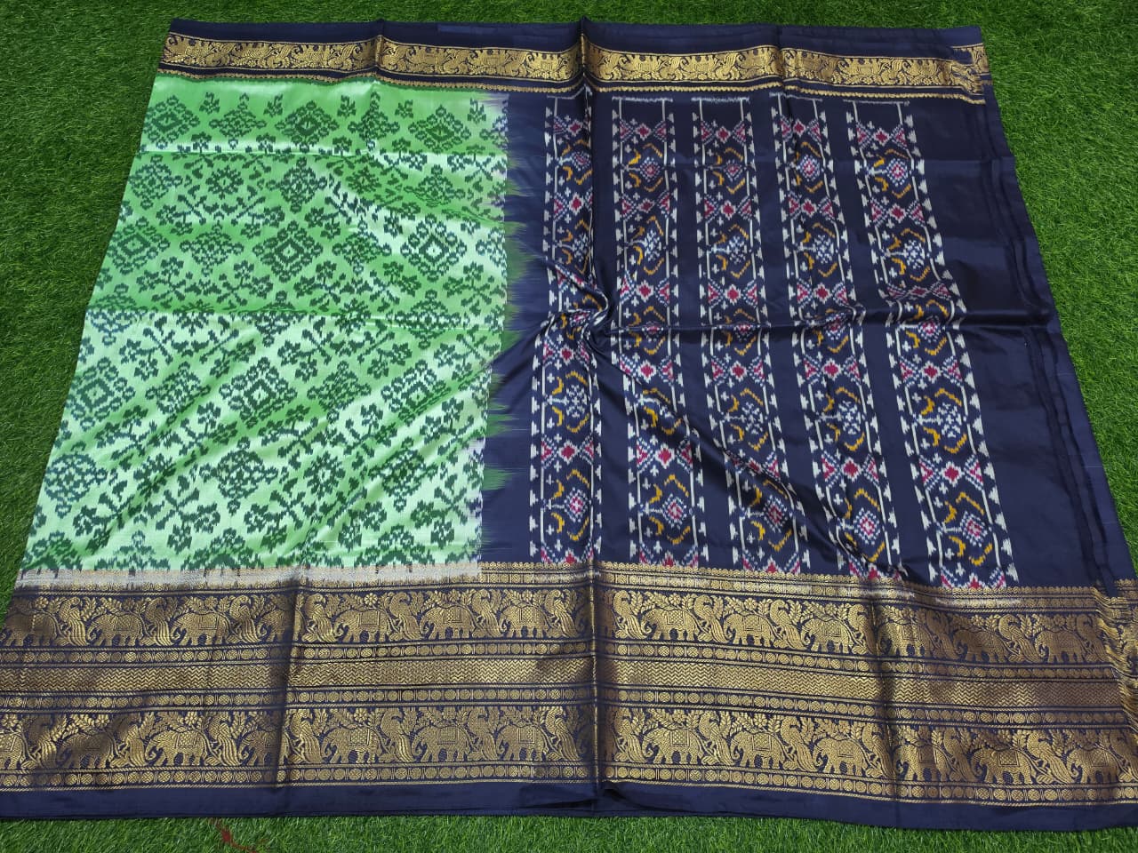 Pochampally Ikkat Pure Silk Saree