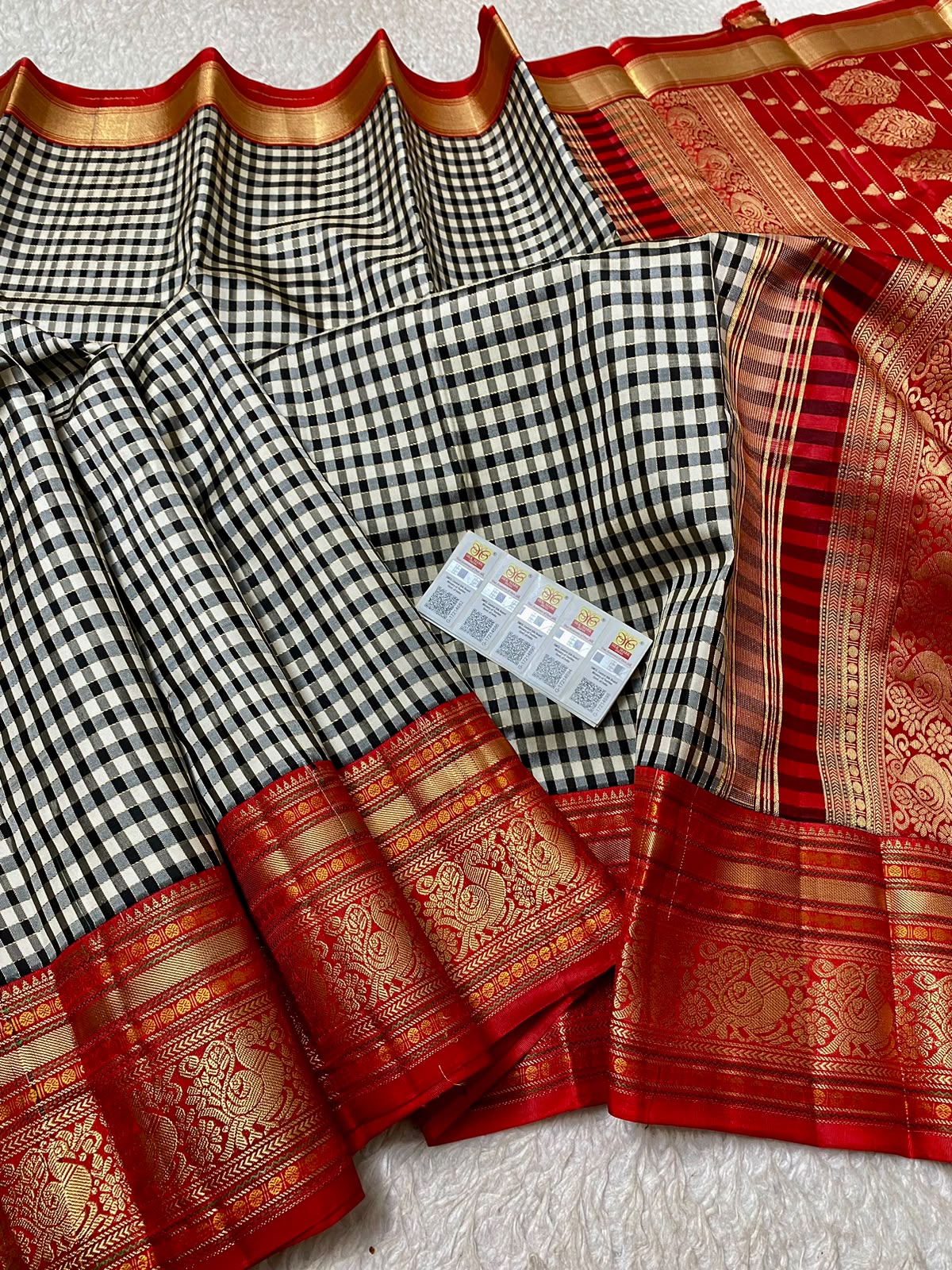 Kanchipuram Checks Pure Silk Saree