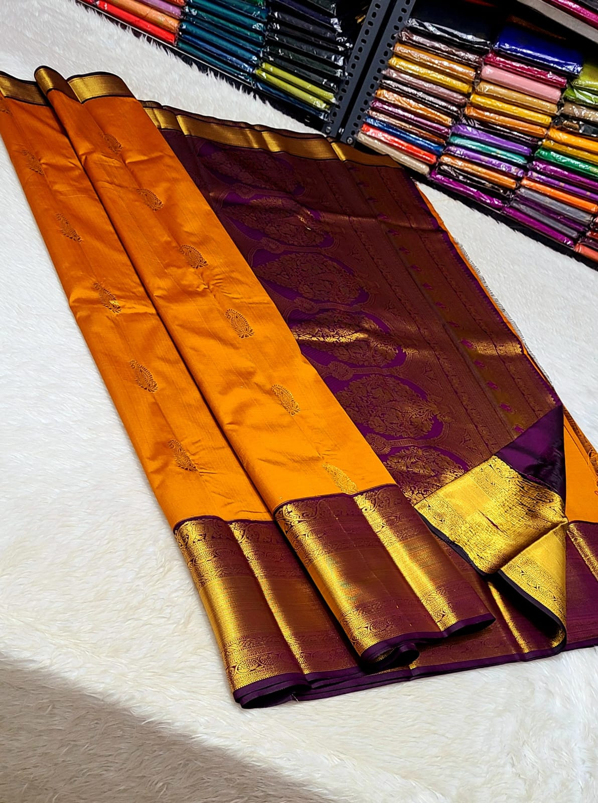 Beautiful Kanchipuram Premium Quality Pure Mix Vaira Oosi Silk Saree
