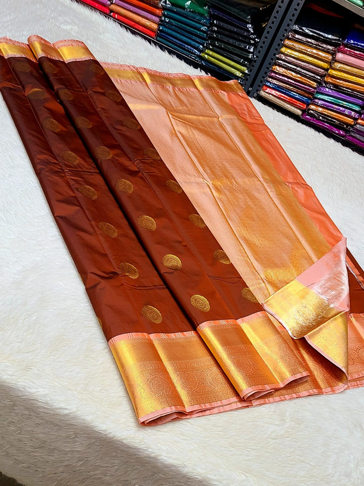 Beautiful Kanchipuram Premium Quality Pure Mix Vaira Oosi Silk Saree