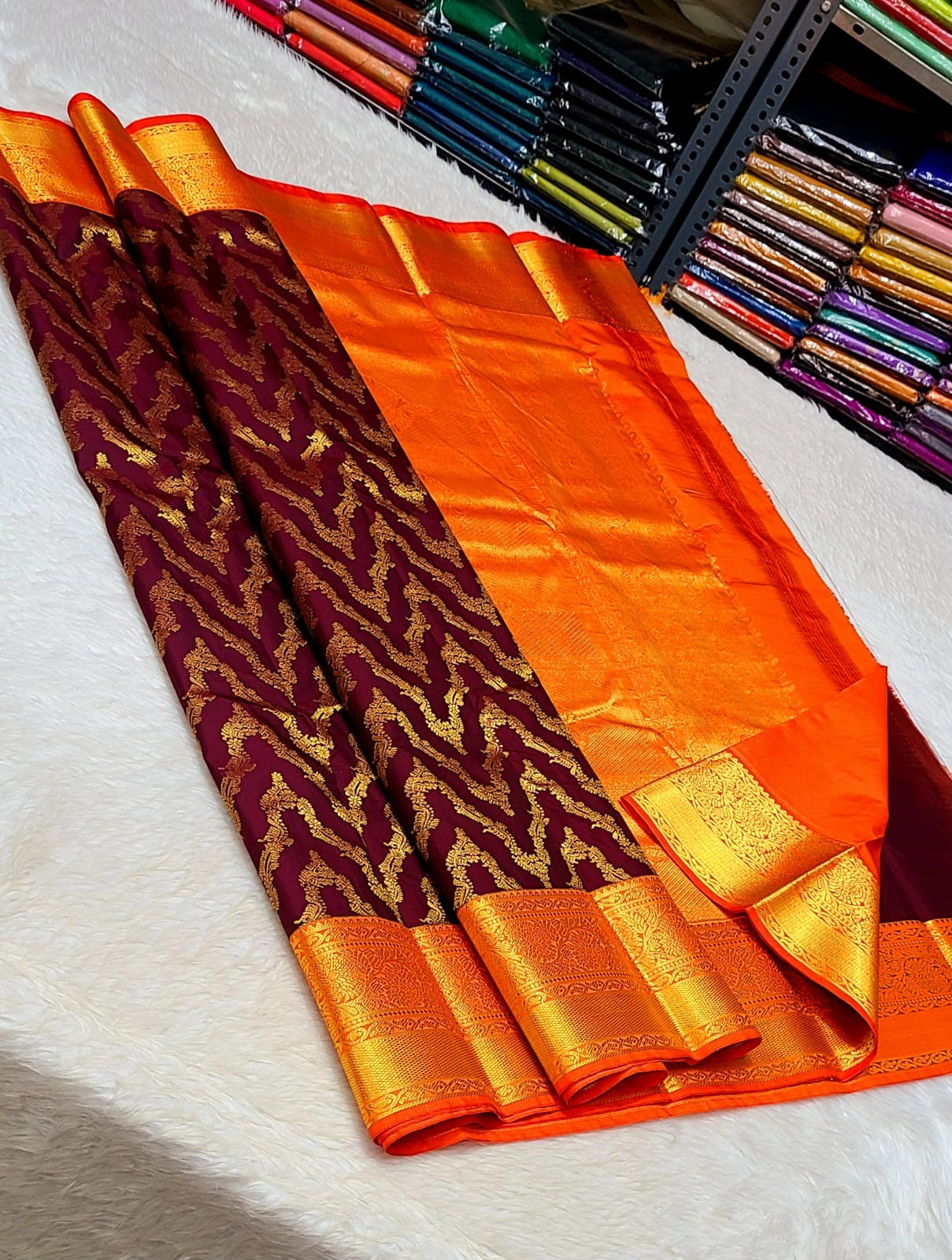 Beautiful Kanchipuram Premium Quality Pure Mix Vaira Oosi Silk Saree