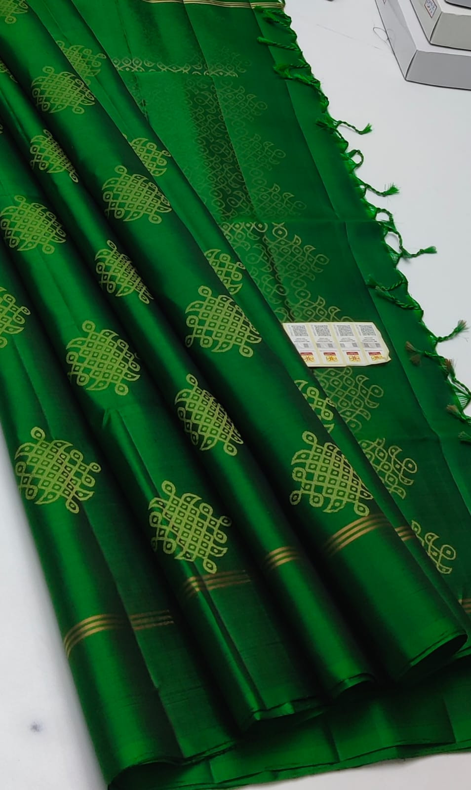 Handloom Pure Double Worp Soft Silk Saree