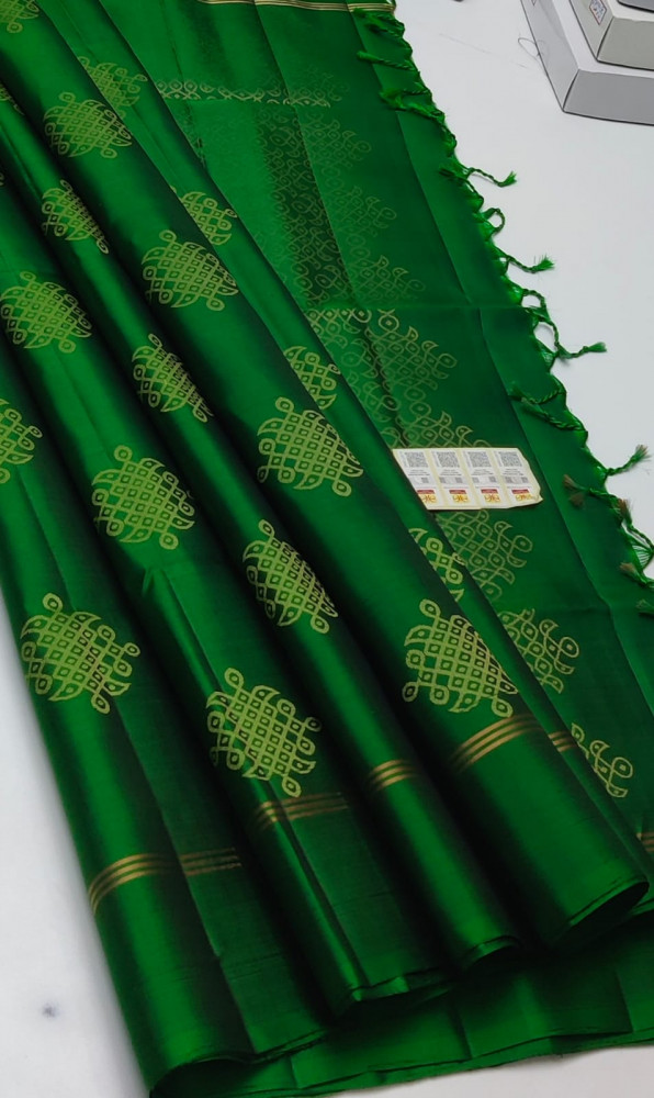 Image of Handloom Pure Double Worp Soft Silk Saree