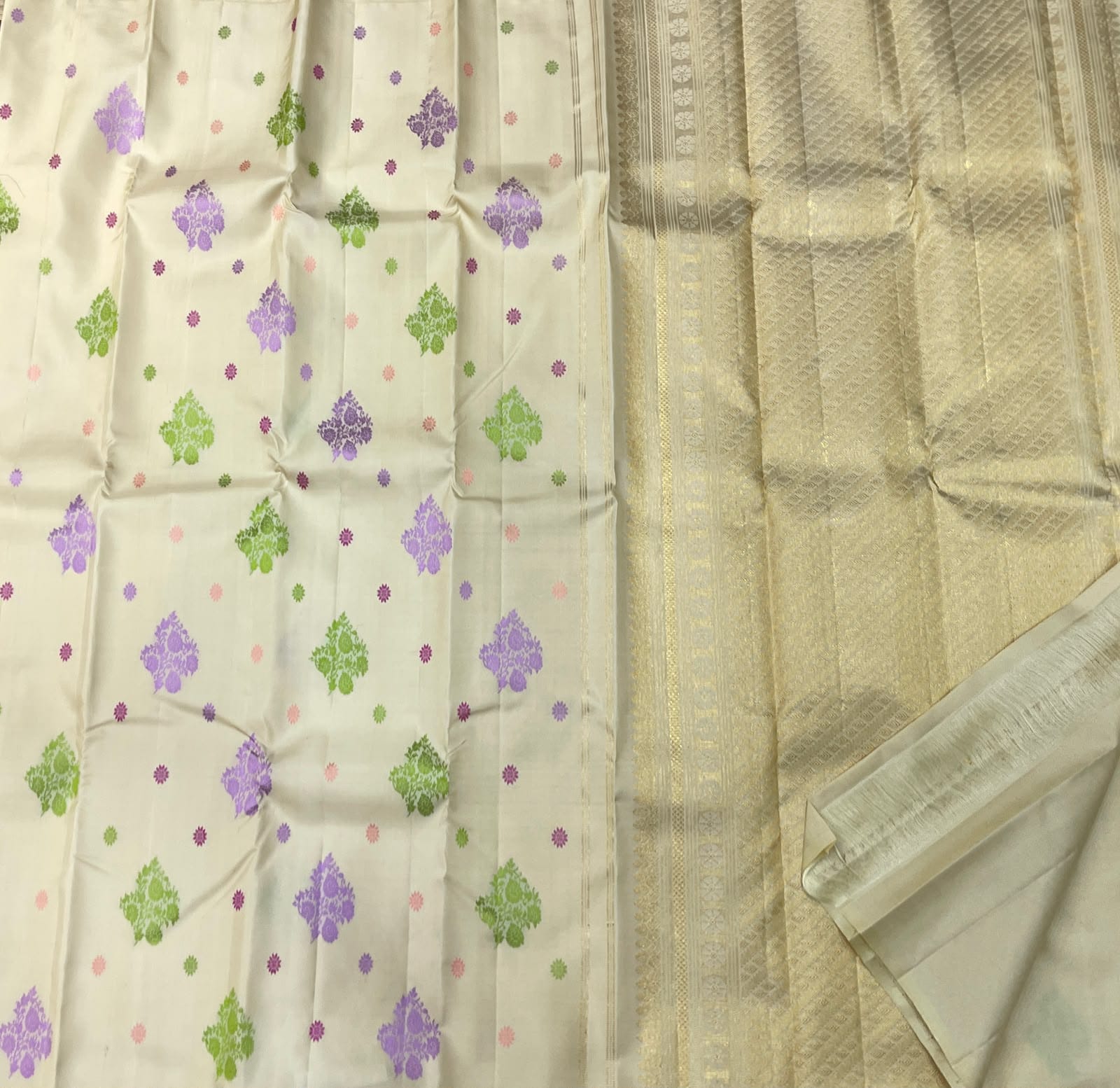 Kanchipuram Pure Silk Without Border Saree