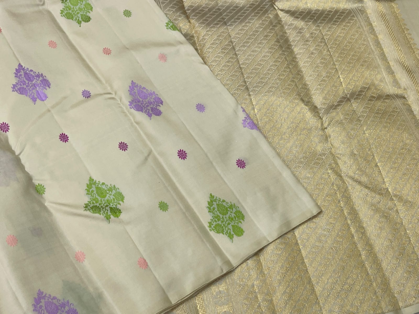 Kanchipuram Pure Silk Without Border Saree