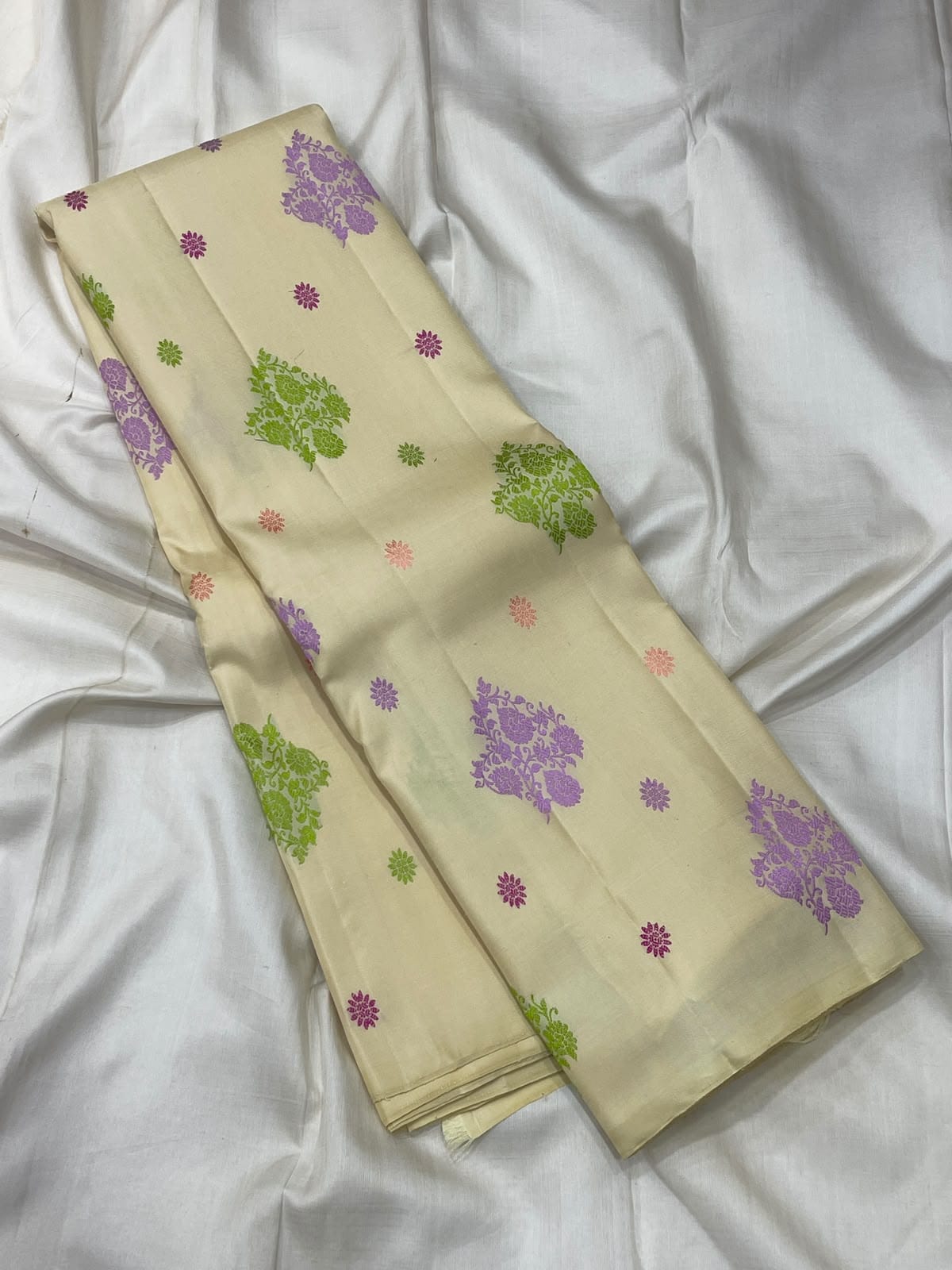 Kanchipuram Pure Silk Without Border Saree