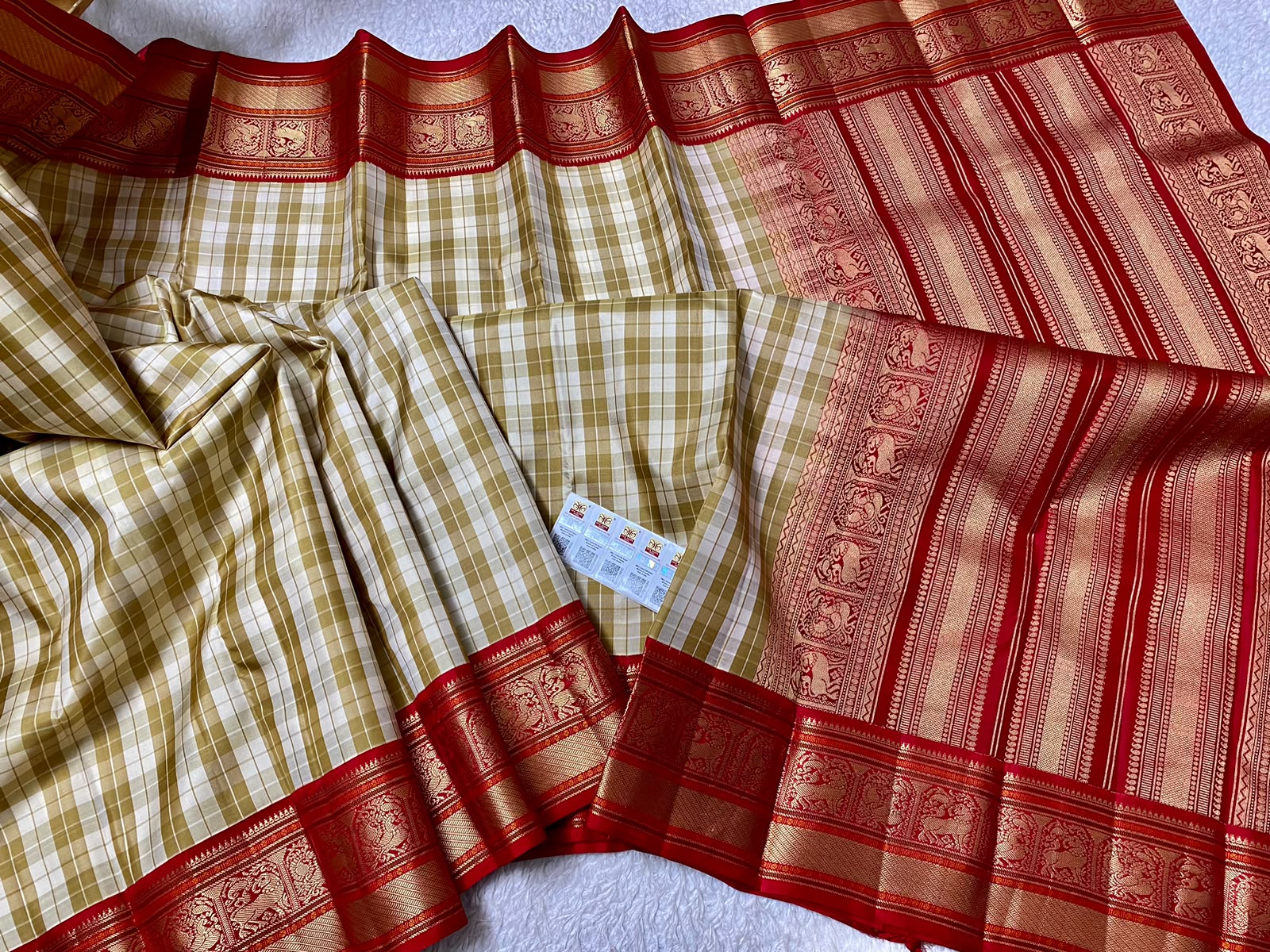 Kanchipuram Checks Pure Silk Saree