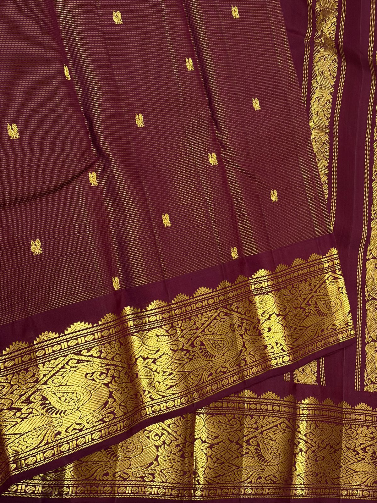 Kanchipuram Pure Silk Vaira Oosi Saree