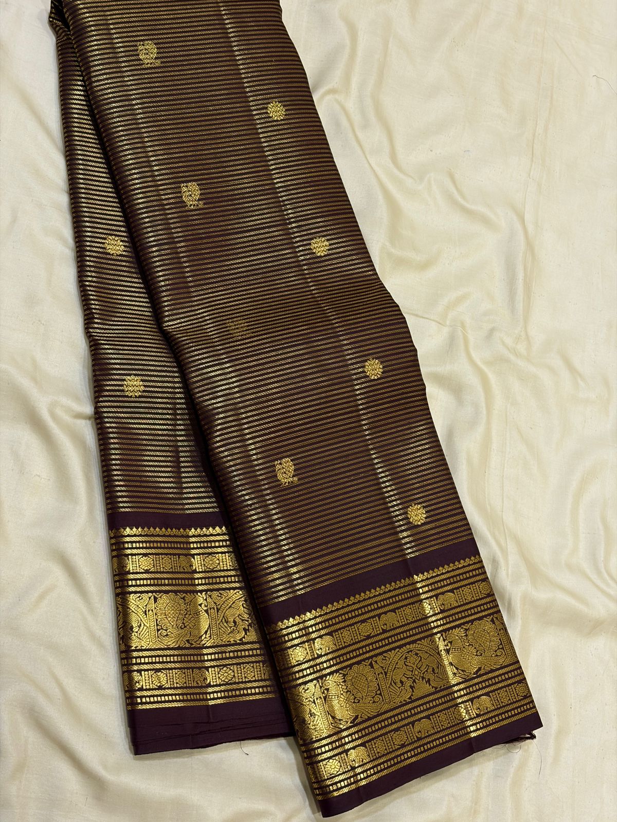 Kanchipuram Pure Silk Vaira Oosi Saree