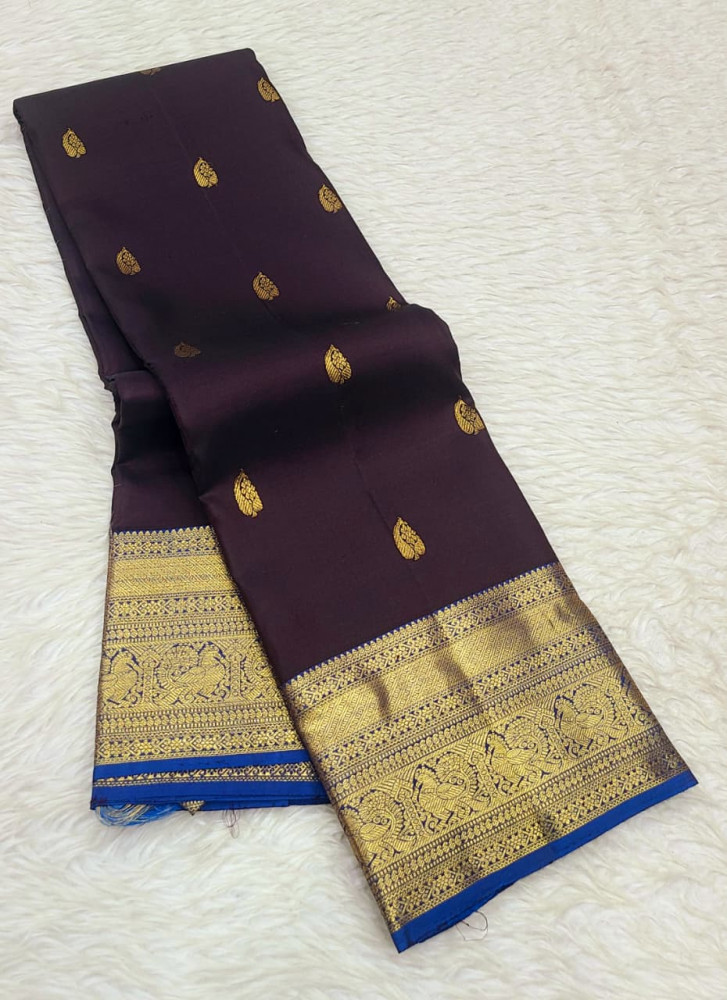 Image of Kanchipuram Pure Silk Small Border Saree