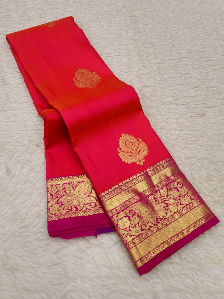 Image of Kanchipuram Pure Silk Small Border Saree