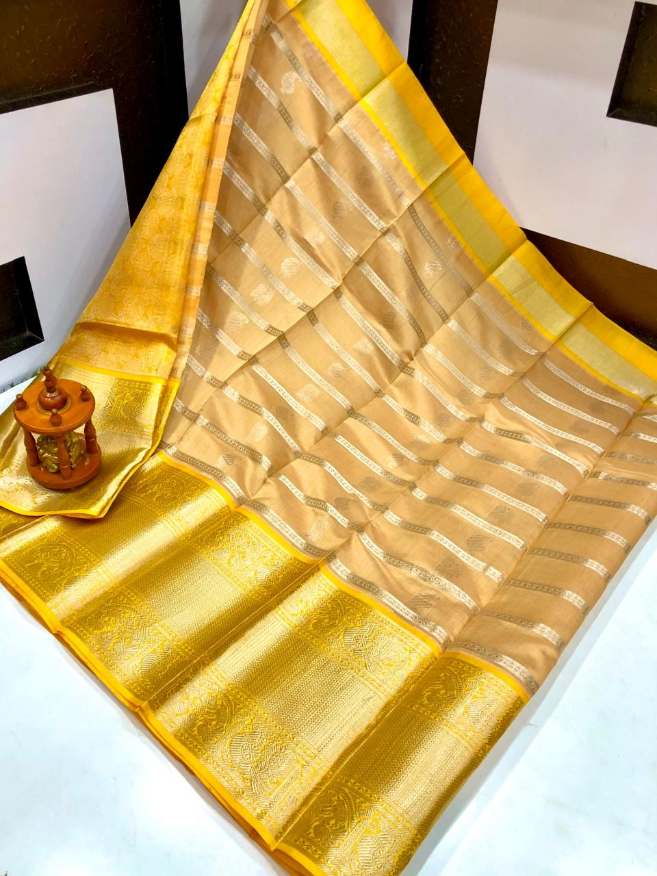 Kuppadam Special Border Bridal Saree