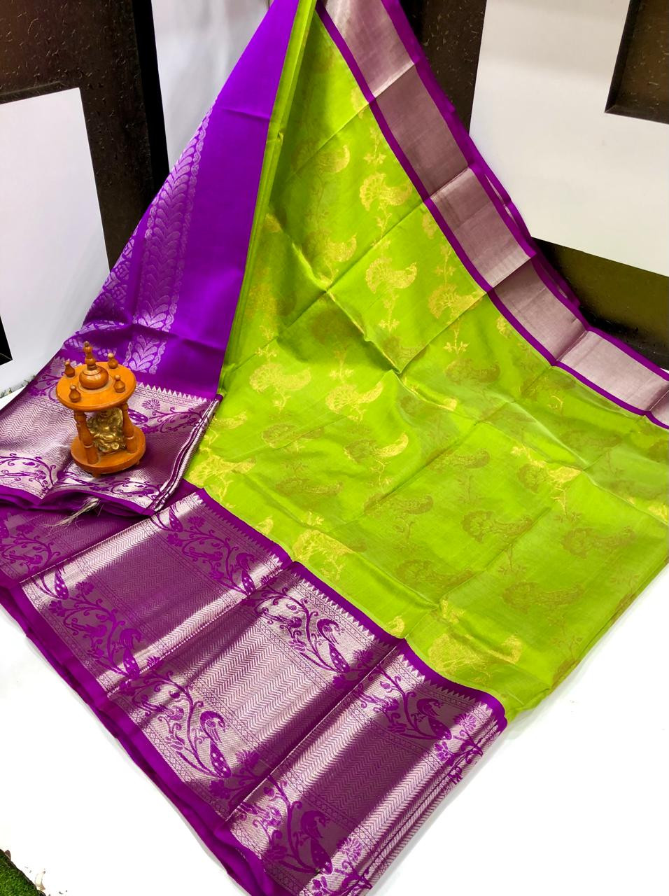 Kuppadam Special Border Bridal Saree