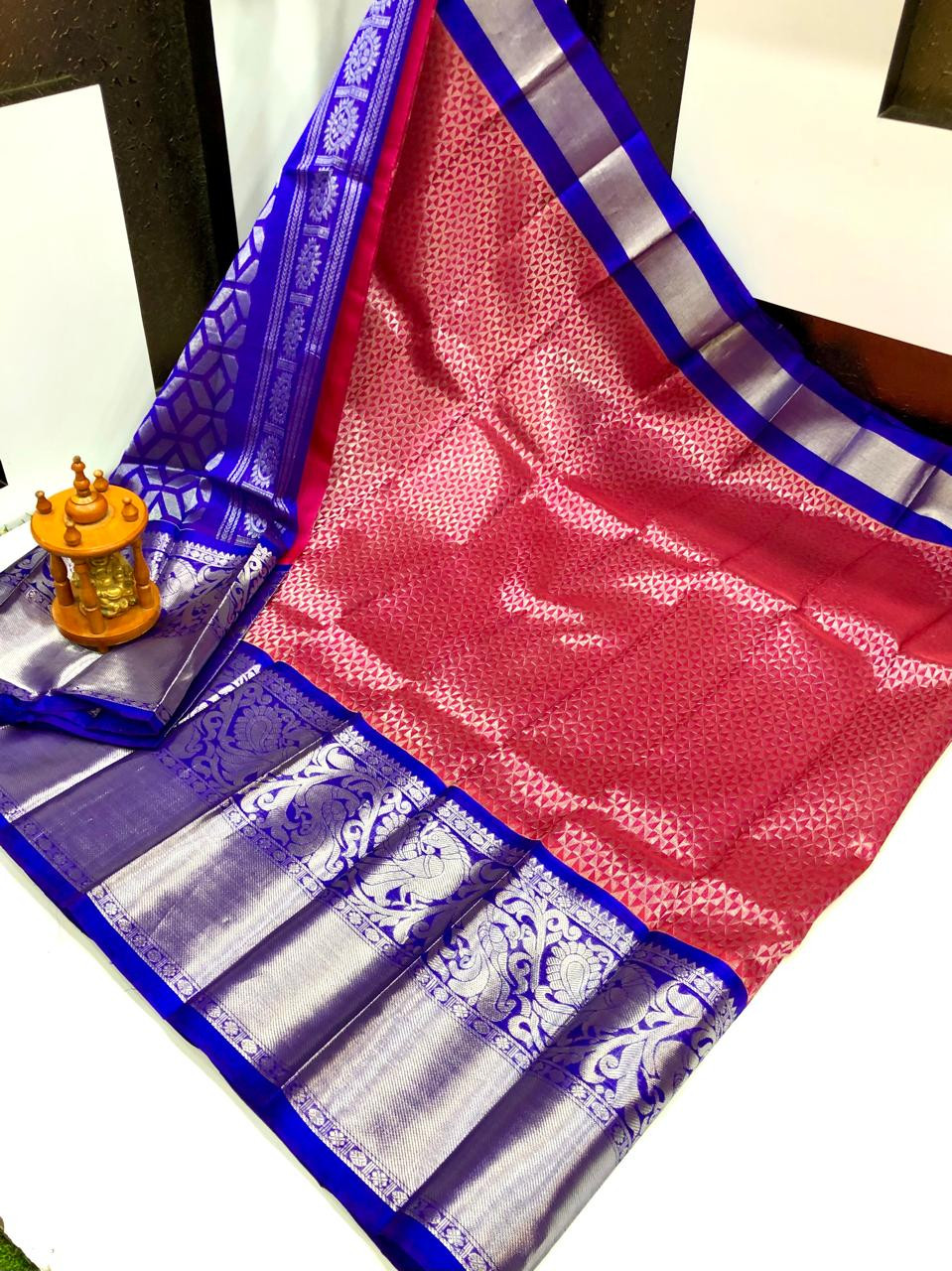 Kuppadam Special Border Bridal Saree