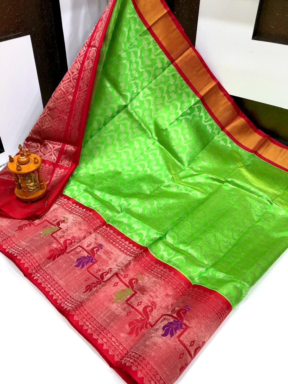 Kuppadam Special Border Bridal Saree