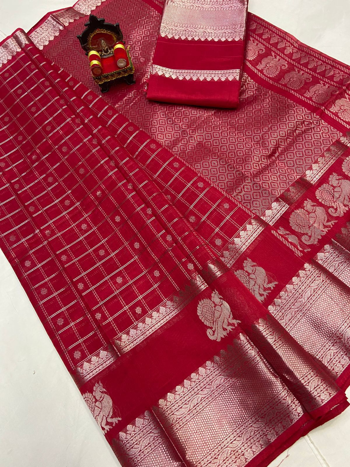 Mangalagiri Border Butta Saree