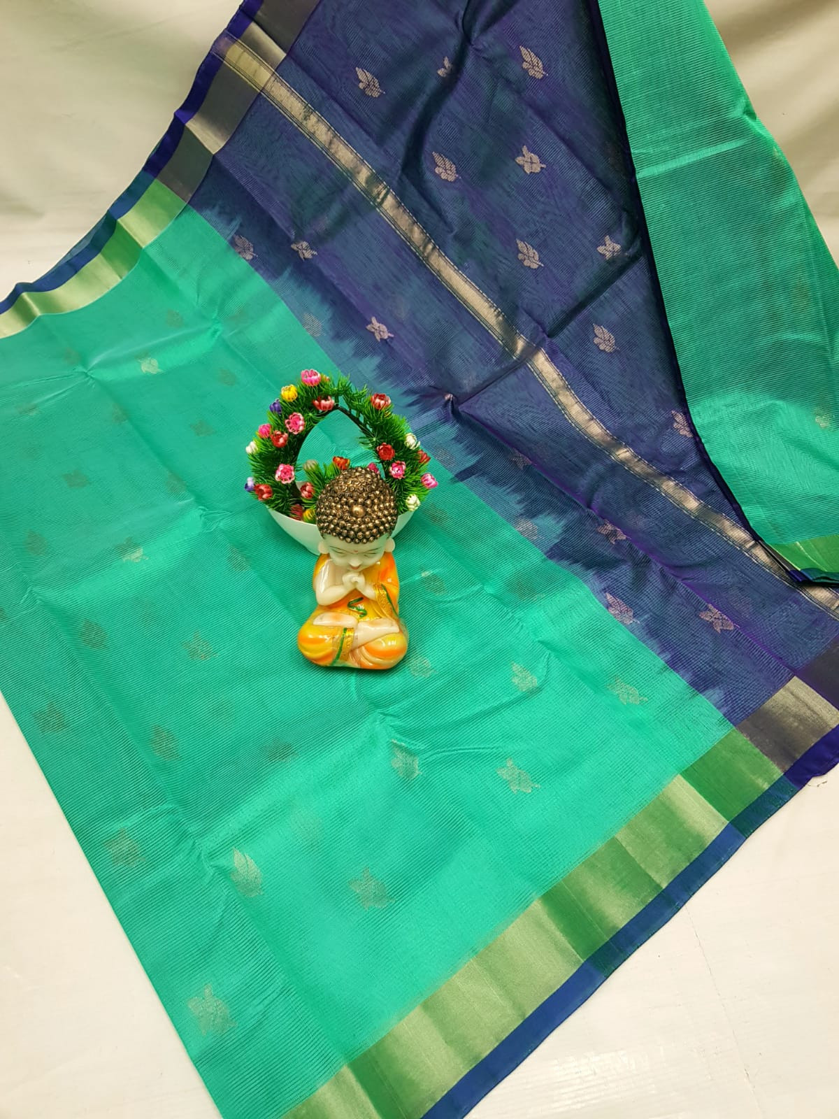 Mangalagiri Small Butta Saree