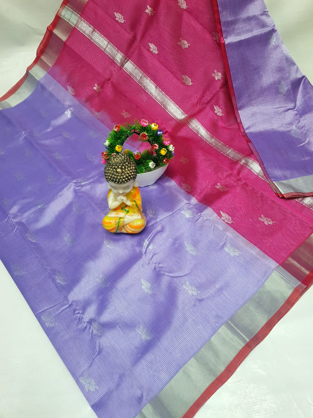 Mangalagiri Small Butta Saree