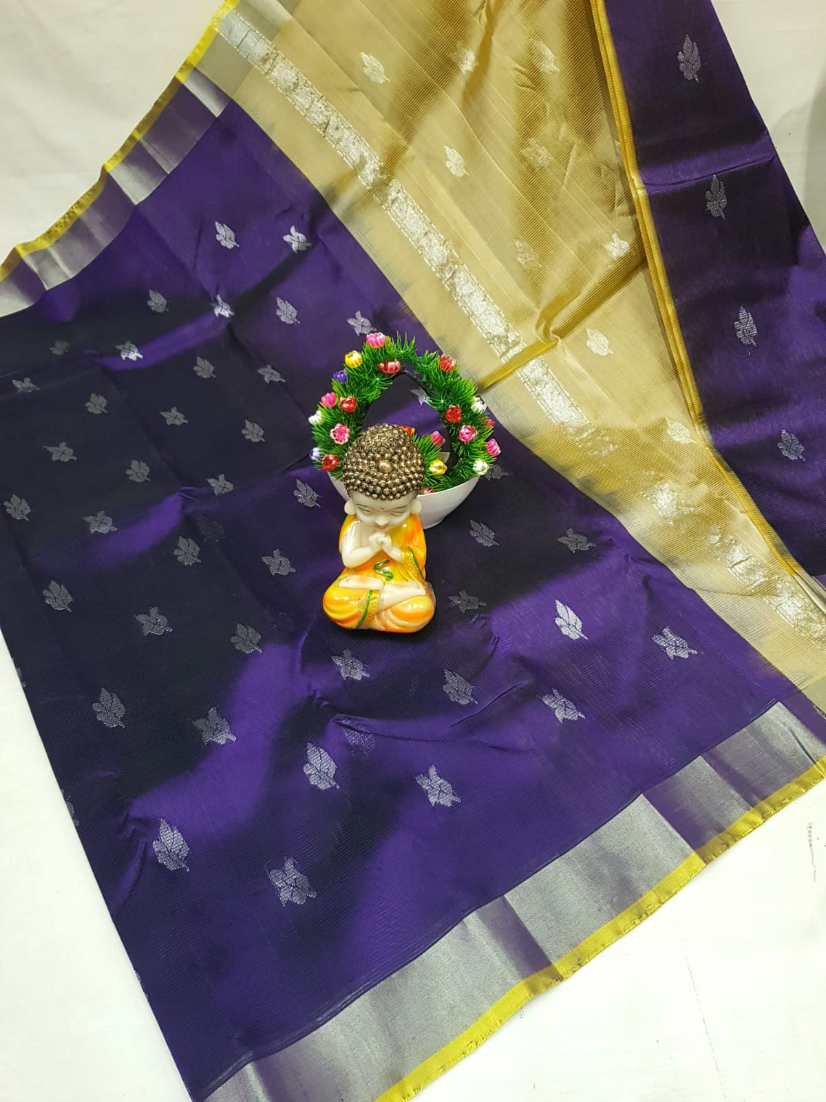 Mangalagiri Small Butta Saree