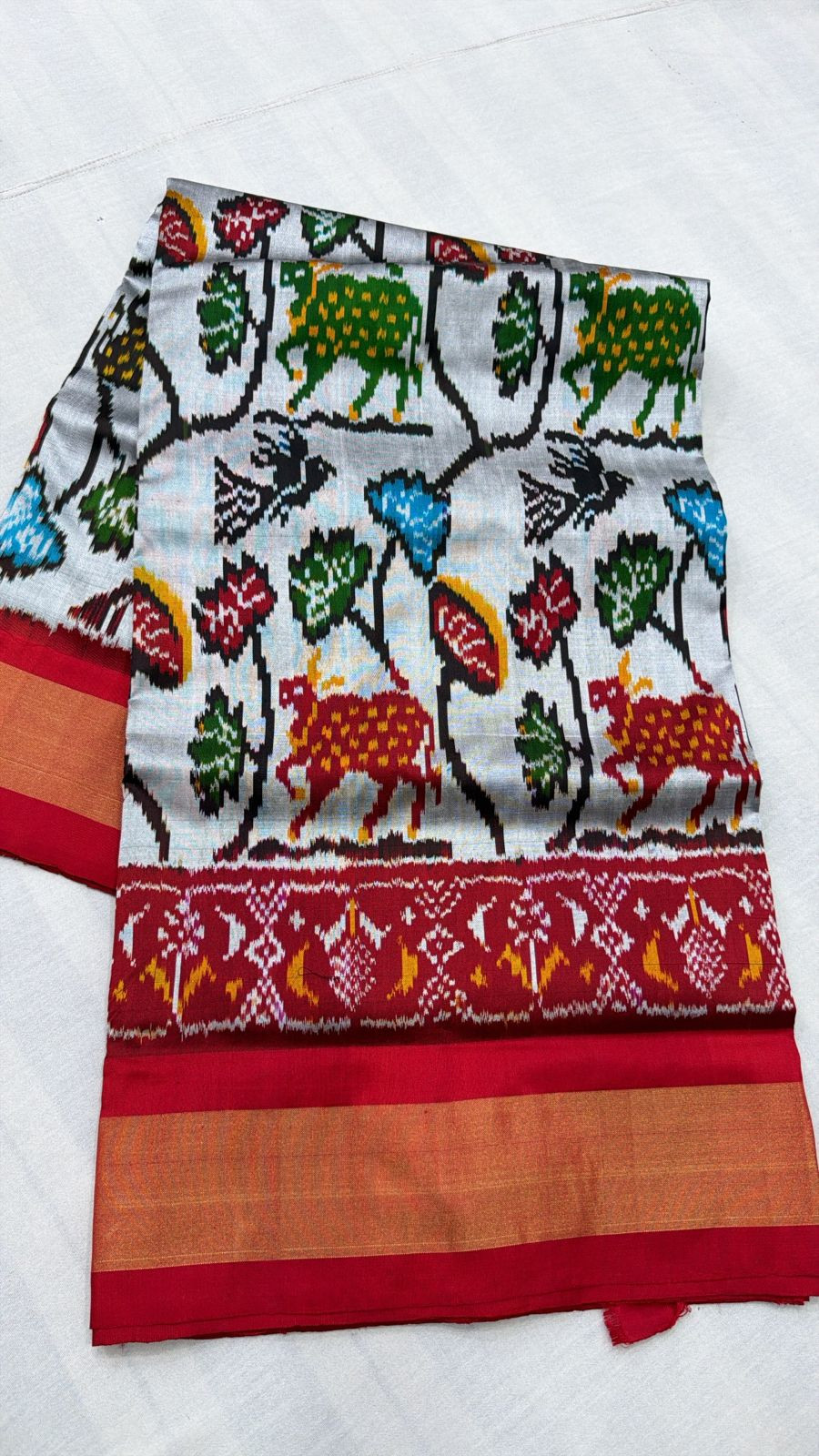 Patola Ikkat Pochampally Pure Silk Saree
