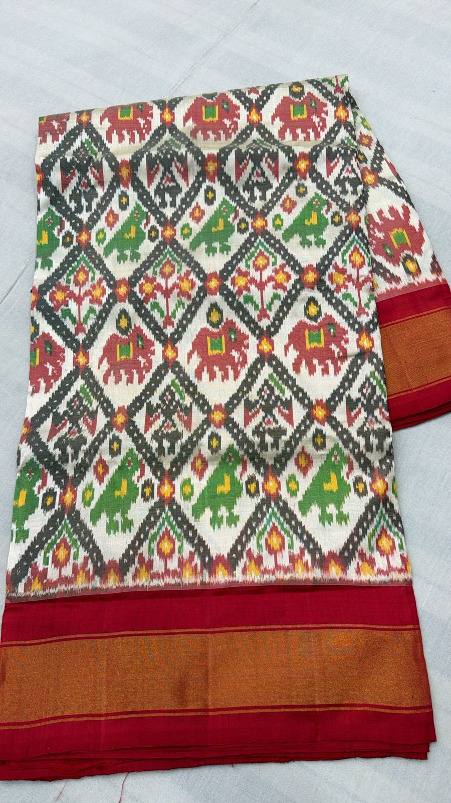 Patola Ikkat Pochampally Pure Silk Saree