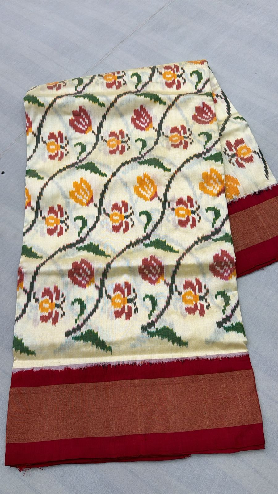 Patola Ikkat Pochampally Pure Silk Saree