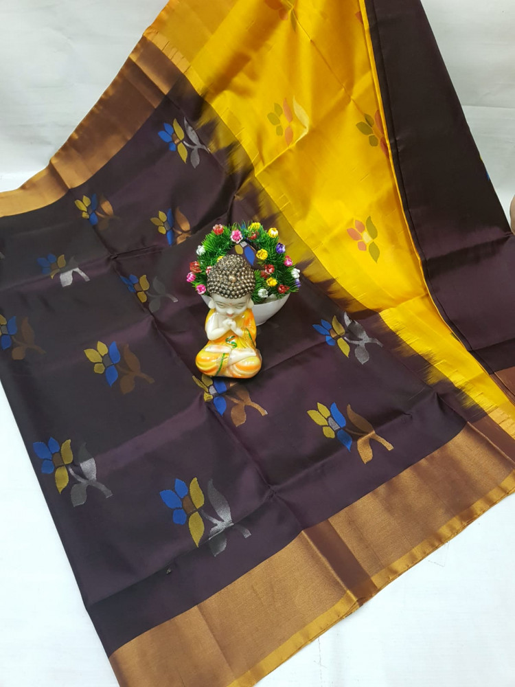 Image of Uppada Jamdani Butta Design Saree