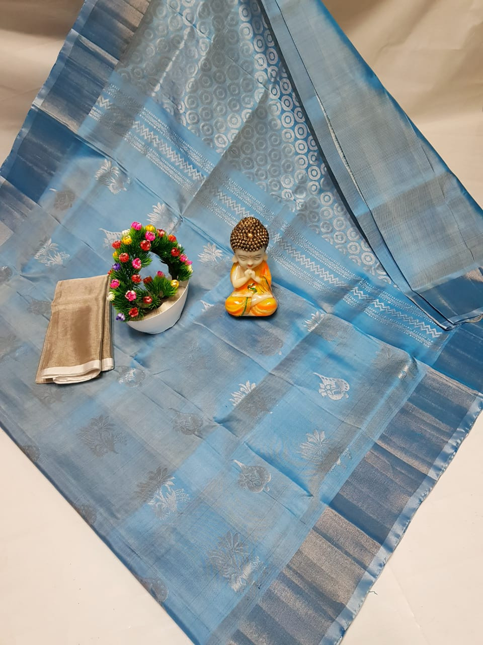 Uppada Pure Silk Silver Big Butta Saree