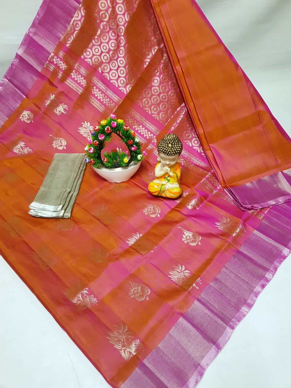 Uppada Pure Silk Silver Big Butta Saree