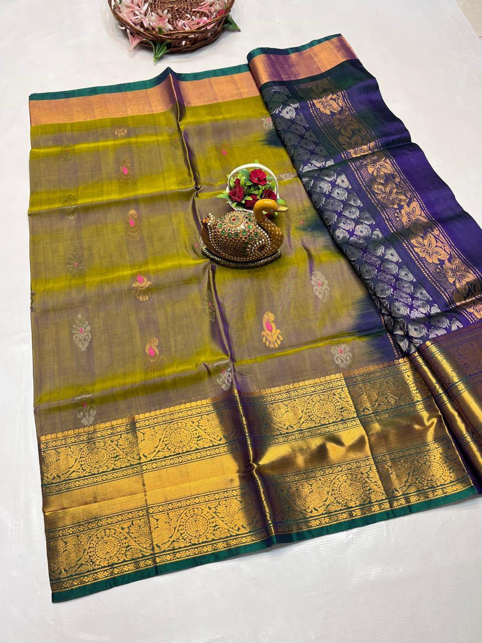 Uppada Pure Silk Allover Butta Saree