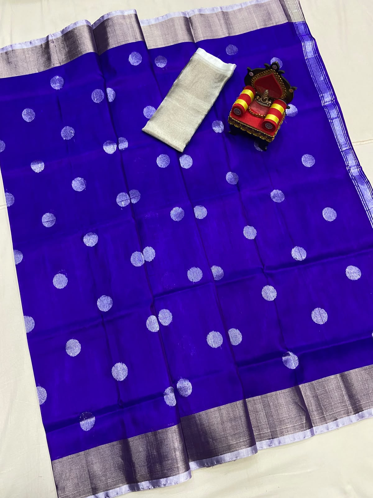 Uppada Pure Silk Coin Butta Saree