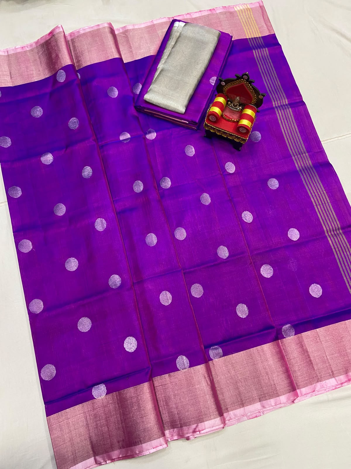 Uppada Pure Silk Coin Butta Saree