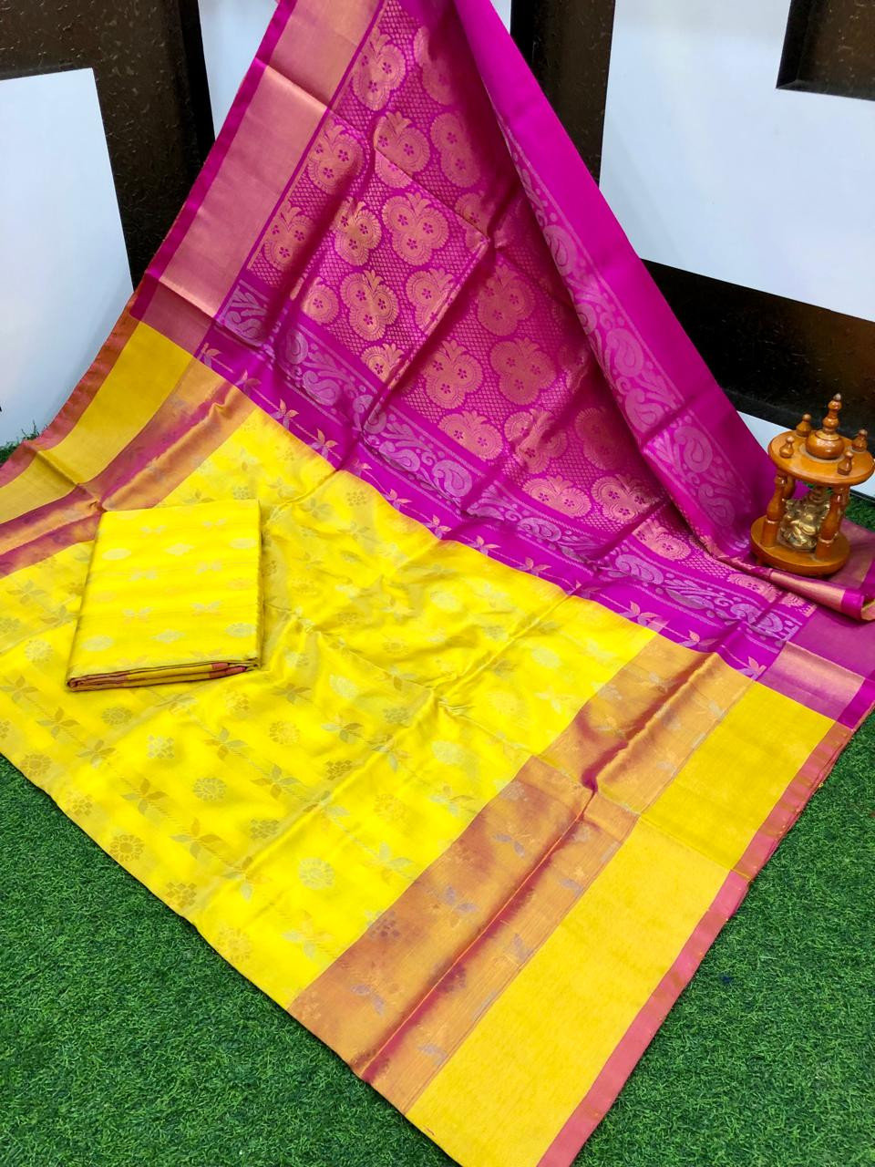 Uppada Pure Silk Butterfly Butta Design Saree